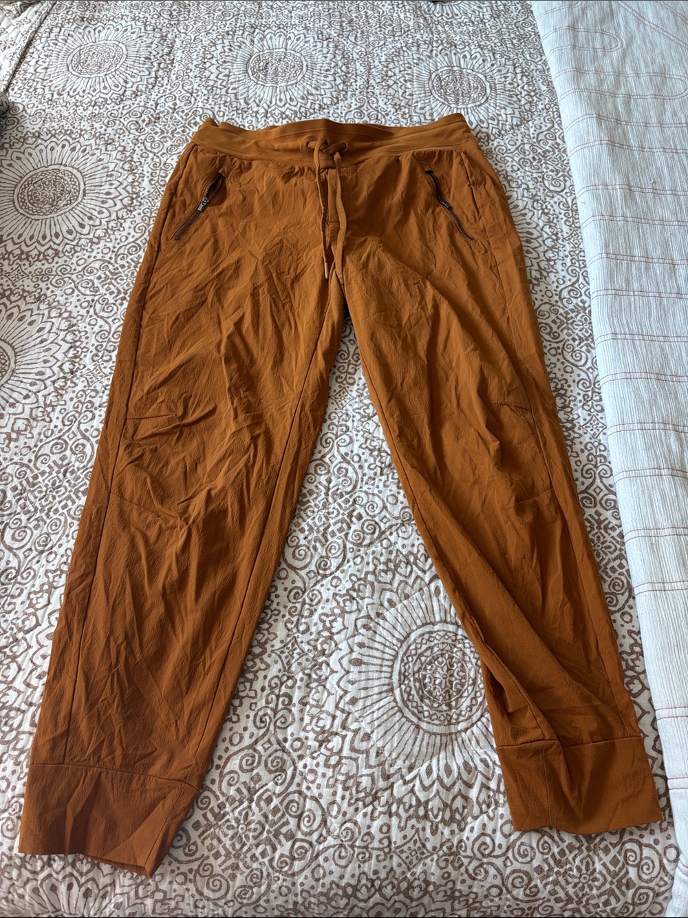 Athleta Rust Brown Drawstring Track Joggers